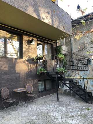 Отели типа «постель и завтрак» Studio Бухарест-0